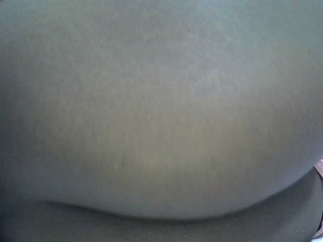 Hotberry's BongaCams show and profile