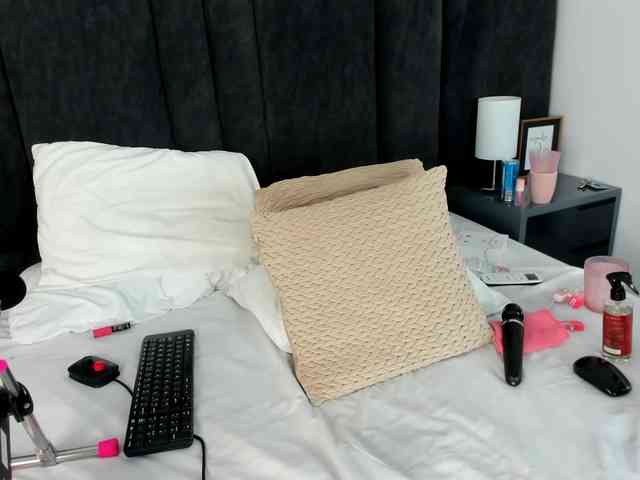 LiilithHarperr webcam