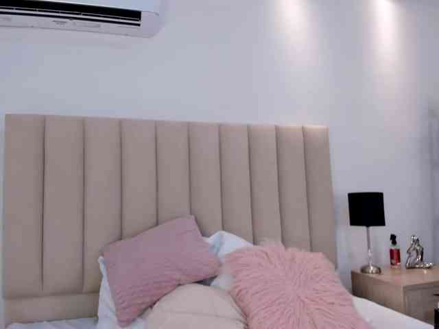 LiilithHarperr webcam