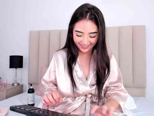 LiilithHarperr webcam