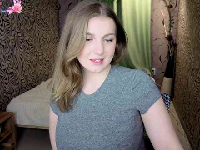 LoveKissBit webcam