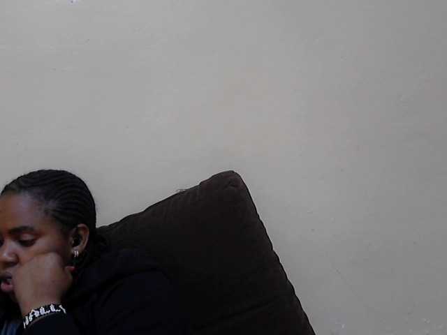 Sexydoll002 webcam bongacams model stream image