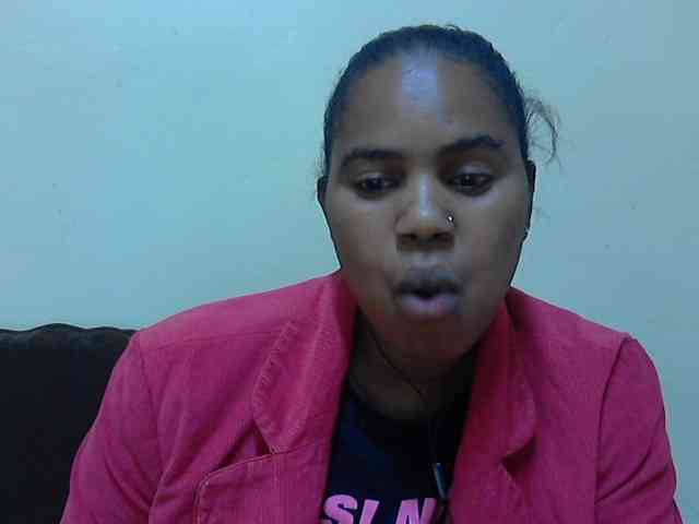 Sexydoll002 webcam