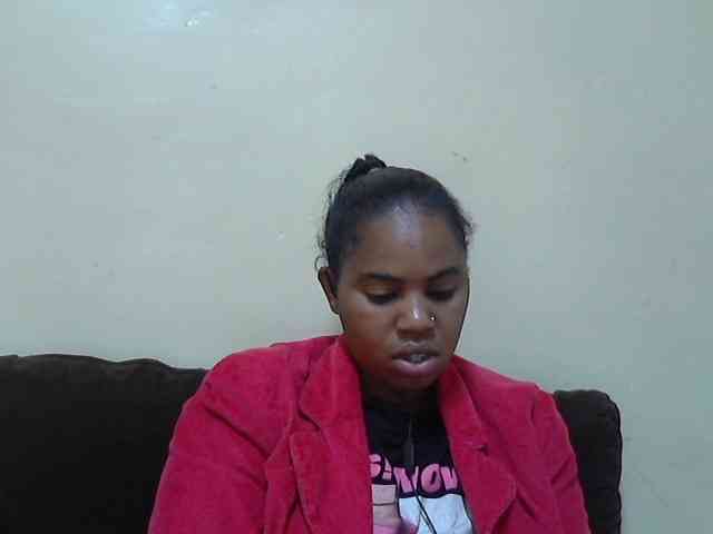Sexydoll002 webcam