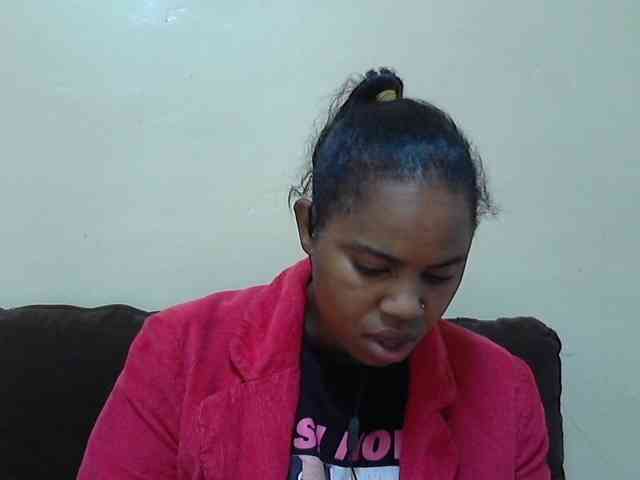 Sexydoll002 webcam