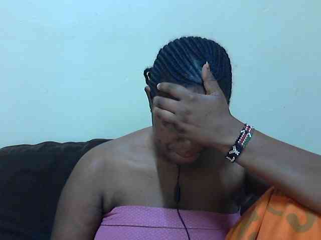 Sexydoll002 webcam