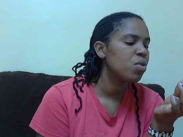 Sexydoll002 webcam