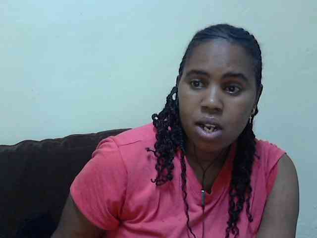 Sexydoll002 webcam