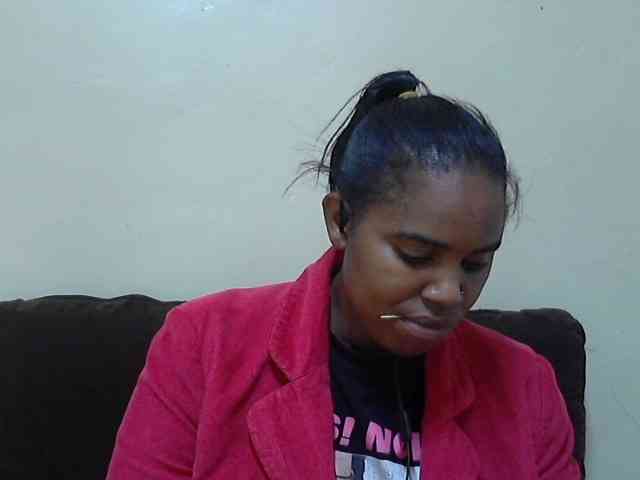Sexydoll002 webcam