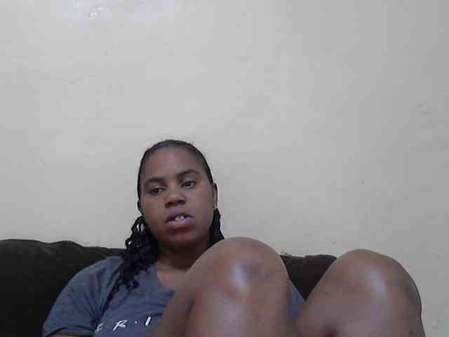 Sexydoll002 webcam