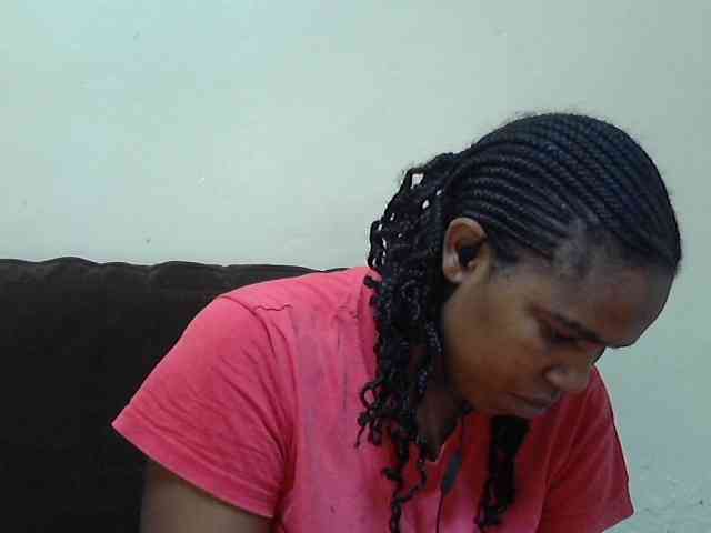 Sexydoll002 webcam