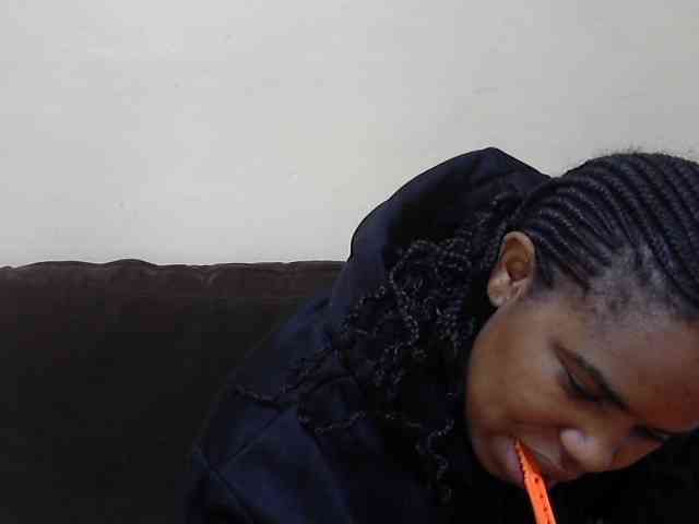 Sexydoll002 webcam
