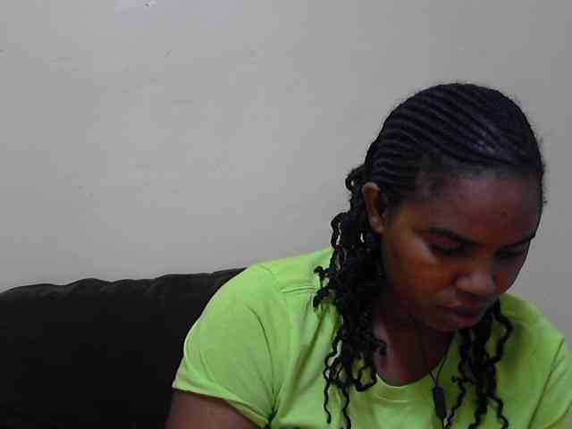 Sexydoll002 webcam