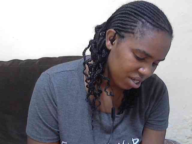Sexydoll002 webcam