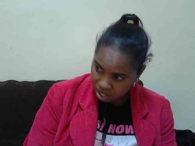 Sexydoll002 webcam