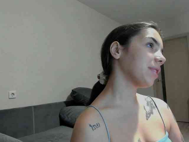 D11sney webcam