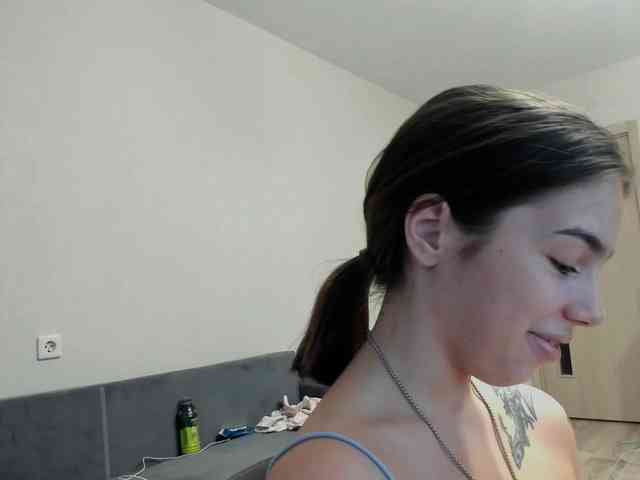 private live show Alisasskiss