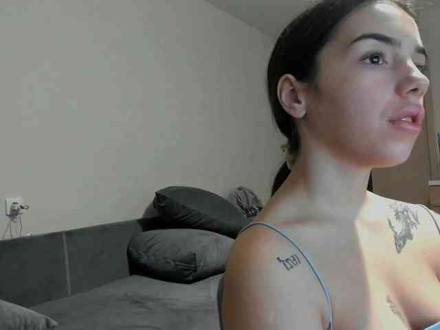 D11sney webcam