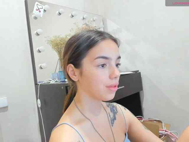 D11sney webcam