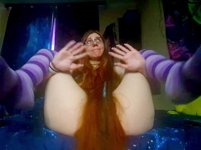 Misssunra's BongaCams show and profile