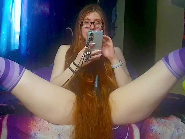 Misssunra's BongaCams show and profile