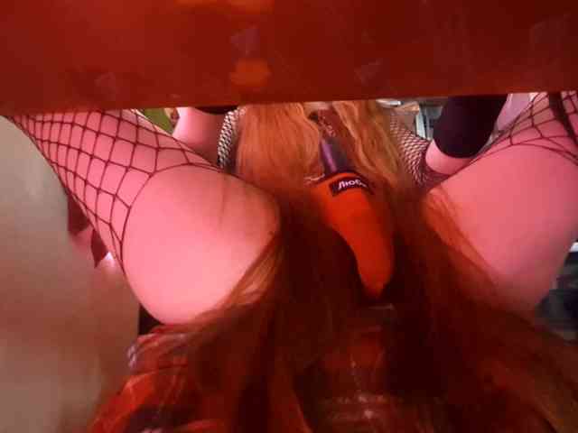 Moon-shy webcam