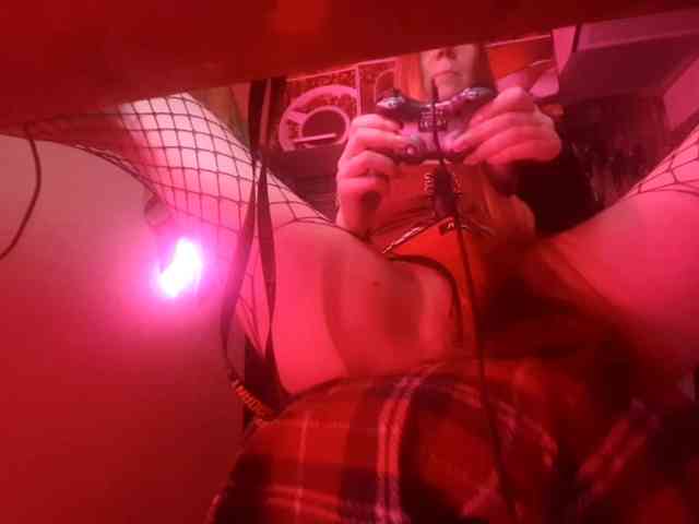 Moon-shy webcam