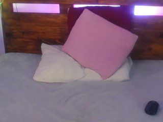 Yeseniaa25 Porn Show