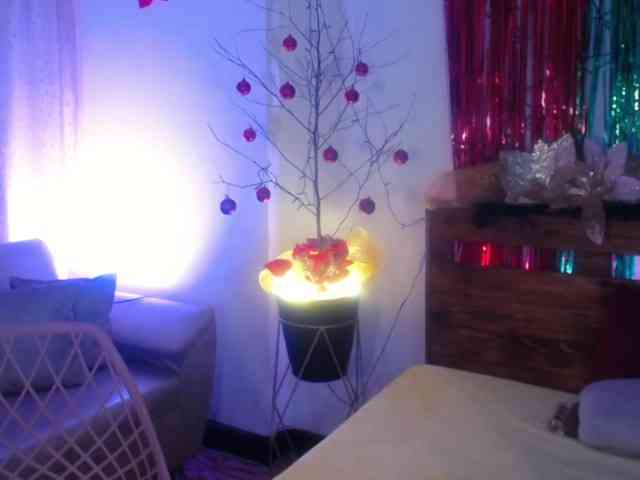 Yeseniaa25 Yeseniaa25