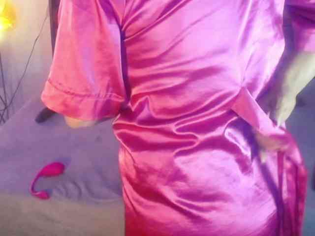 Yeseniaa25 Yeseniaa25