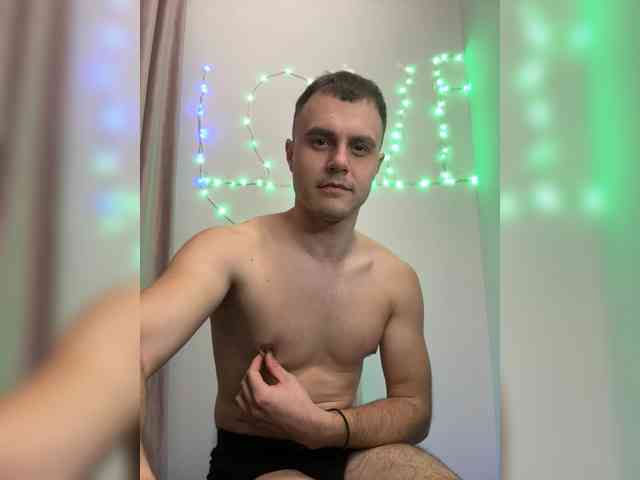 Andrewxxx Live Webcam on BongaCams