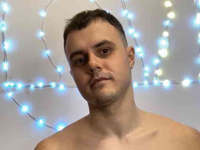 Andrewxxx Live Webcam on BongaCams