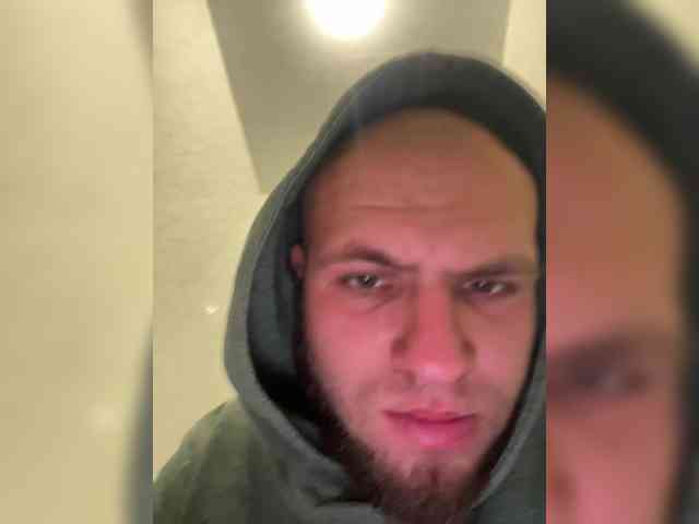 VlaDickSo Live Webcam on BongaCams