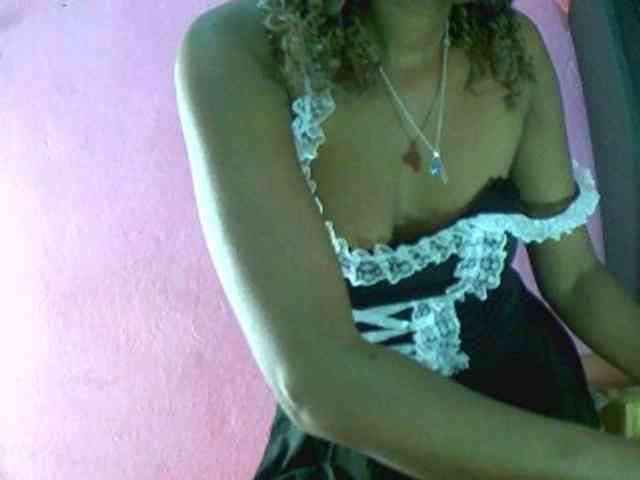 hot webcam Chellah01