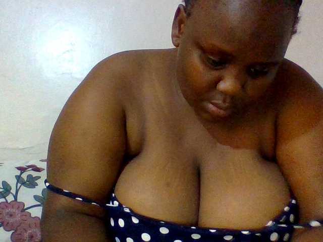 Bursty-Monique from BongaCams