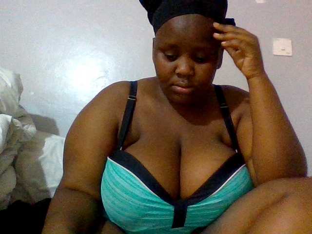 Bursty-Monique's BongaCams show and profile