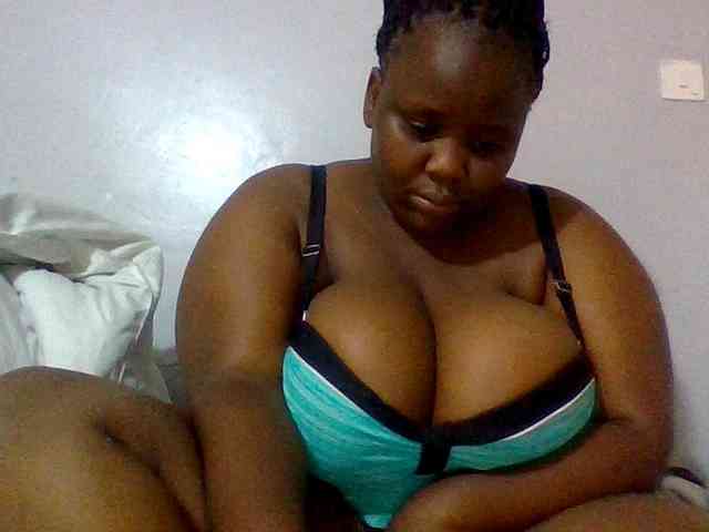 Bursty-Monique Bursty-Monique