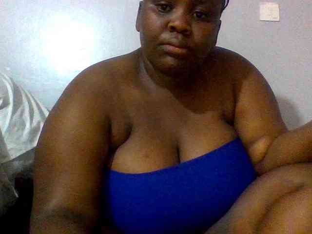 Bursty-Monique webcam
