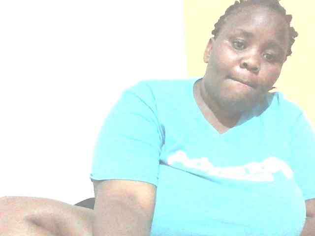 Bursty-Monique webcam