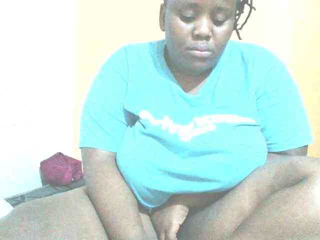 Bursty-Monique webcam