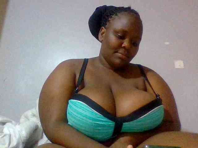 Bursty-Monique webcam