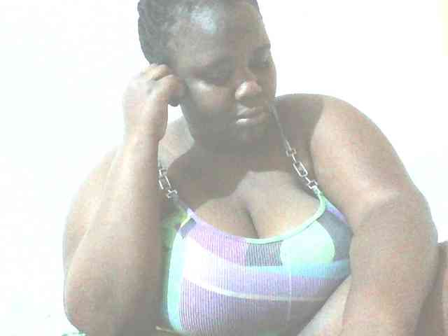 Bursty-Monique webcam