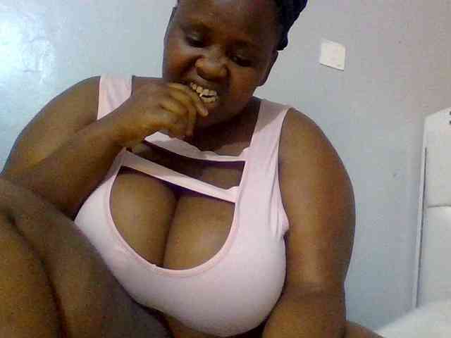Bursty-Monique webcam