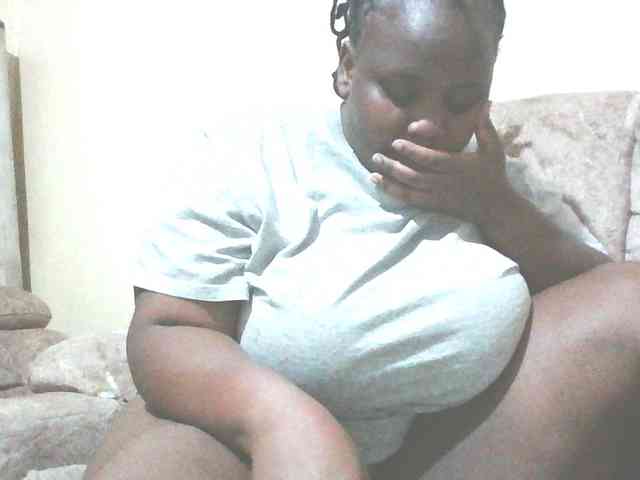 Bursty-Monique webcam