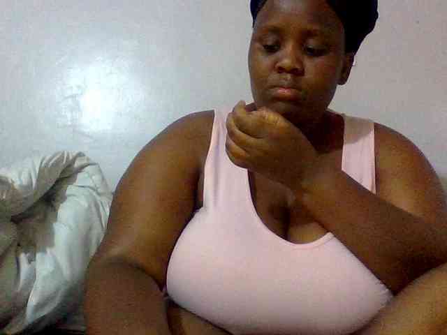 Bursty-Monique webcam