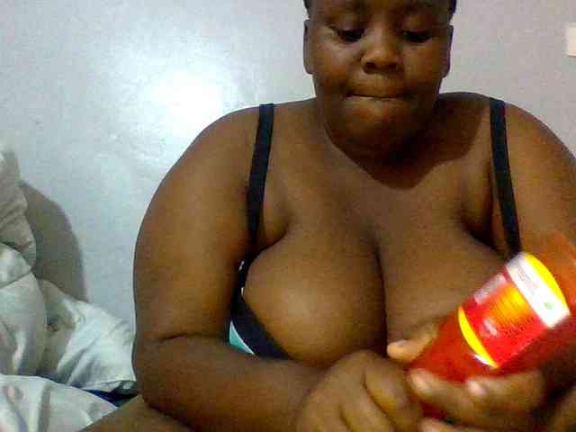 Bursty-Monique webcam