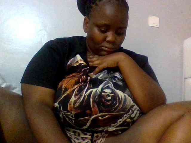 Bursty-Monique webcam