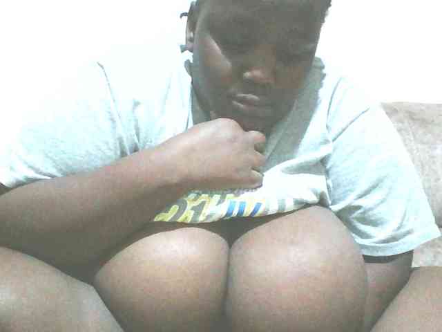 Bursty-Monique webcam