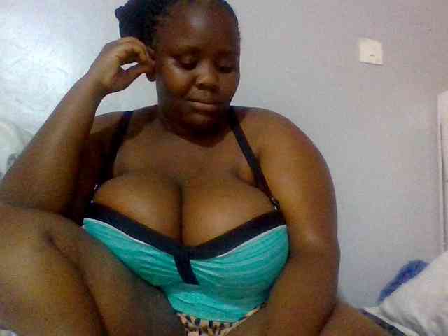 Bursty-Monique webcam