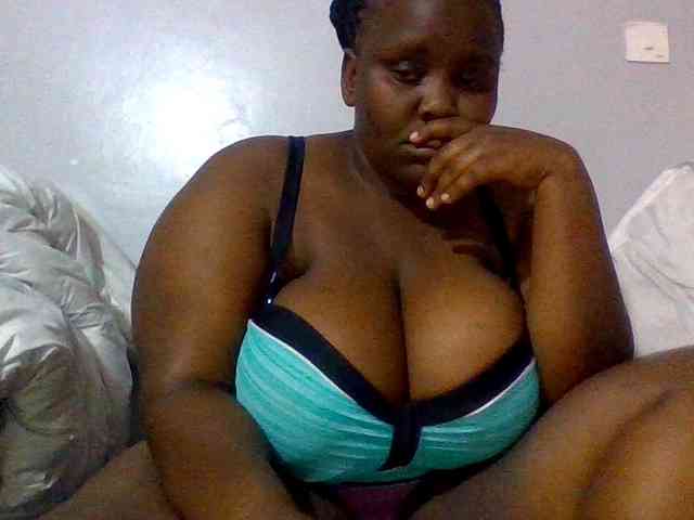 Bursty-Monique webcam